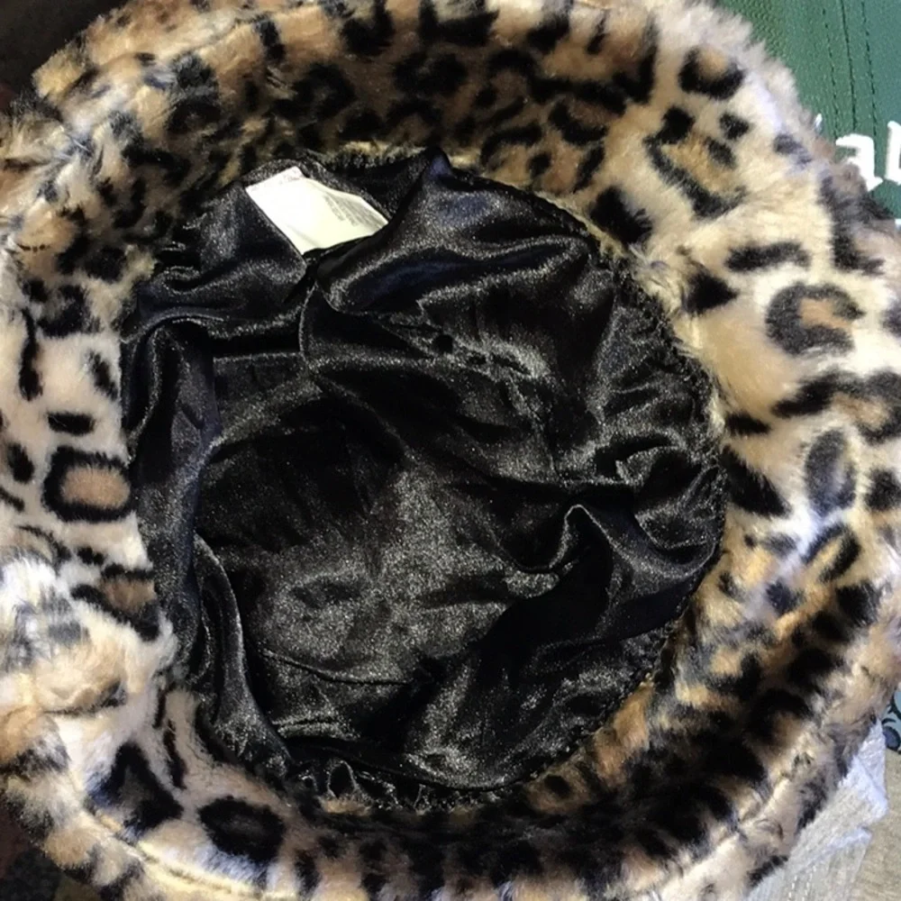 Tony hat - Picture 5 of 6